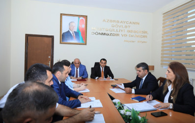 Zərdabda kənd təsərrüfatının inkişafı ilə bağlı təsərrüfatlara baxış keçirilib, Dövlət Proqramından irəli gələn məsələlər müzakirə olunub