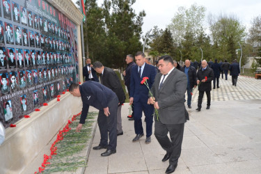 31 mart - Azərbaycanlıların Soyqırımı günü ilə ilə bağlı  ümumrayon anım mərasimi keçirilib