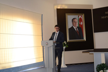 19.05.2025-ci il tarixdə Heydər Əliyev Mərkəzində Azərbaycan Respublikası Fövqəladə Hallar Nazirliyinin və Zərdab Rayon İcra Hakimiyyətinin birgə təşkilatçılığı ilə “Fövqəladə halların xəbərdar edilməsi sahəsində koordinasiyanın və birgə fəaliyyətin təşkili, eləcə də mövcud problemlər” mövzusunda seminar-müşavirə keçirilib