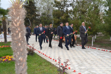 31 mart - Azərbaycanlıların Soyqırımı günü ilə ilə bağlı  ümumrayon anım mərasimi keçirilib