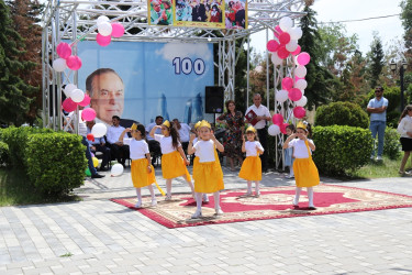 Ulu Öndər Heydər Əliyevin 100 illik yubileyi ilə bağlı “Uşaqlar bizim gələcəyimizdir” adlı uşaq yaradıcılıq festivalı keçirilib