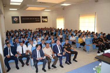 19.05.2025-ci il tarixdə Heydər Əliyev Mərkəzində Azərbaycan Respublikası Fövqəladə Hallar Nazirliyinin və Zərdab Rayon İcra Hakimiyyətinin birgə təşkilatçılığı ilə “Fövqəladə halların xəbərdar edilməsi sahəsində koordinasiyanın və birgə fəaliyyətin təşkili, eləcə də mövcud problemlər” mövzusunda seminar-müşavirə keçirilib